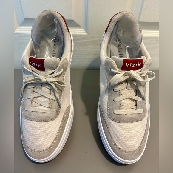Kizik Other - ♦️”Kizik” Men’s Prague Creme Brûlée Sneakers w/Handsfree Technology Size 11W♦️
